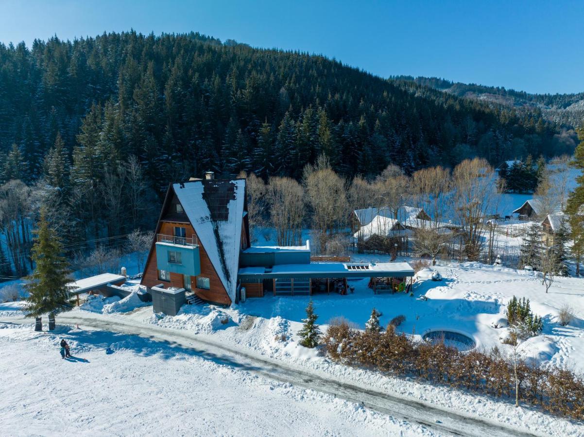 Vila Anna Wellness Halenkov Exteriör bild