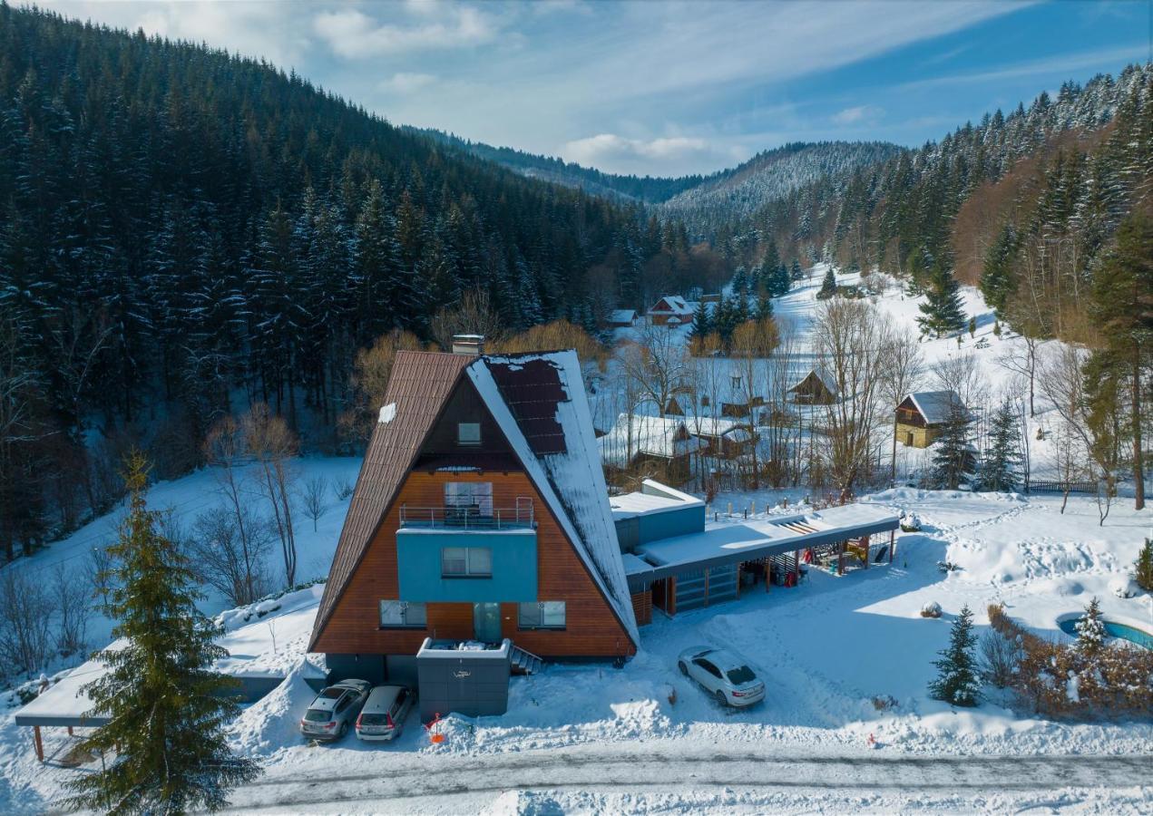 Vila Anna Wellness Halenkov Exteriör bild