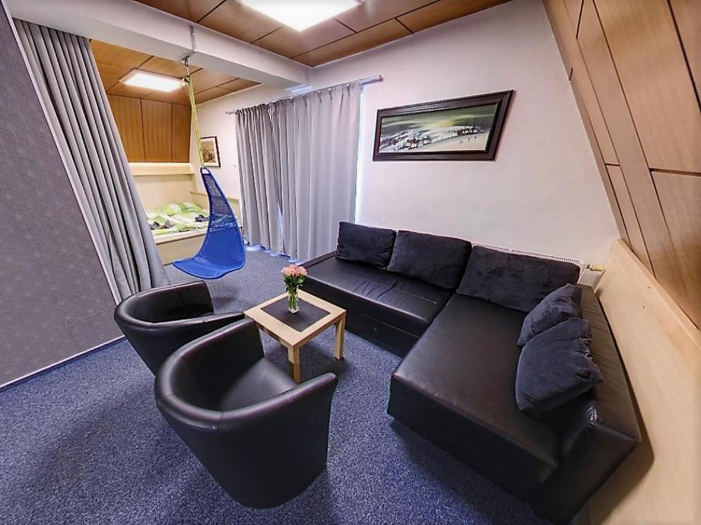 Vila Anna Wellness Halenkov Exteriör bild